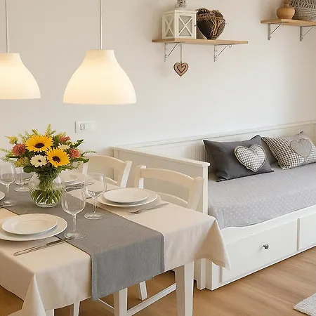 Adamello Bijoux - Apartman *